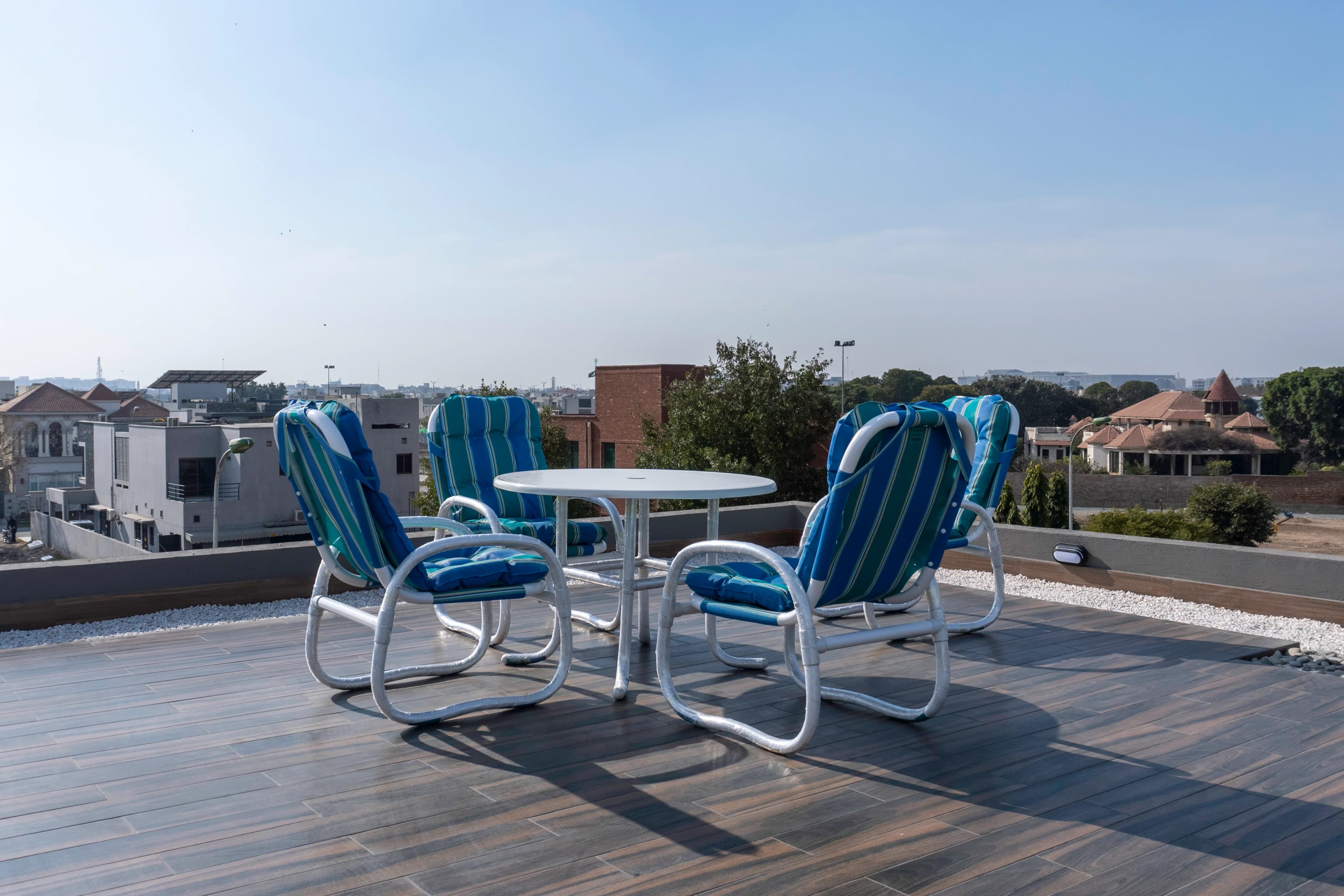 Casual Setting Design 1